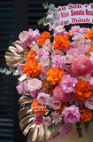 Kệ Hoa Chúc Mừng Bold Bloom
