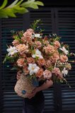 Giỏ hoa Dreamy Bloom nâu - trắng
