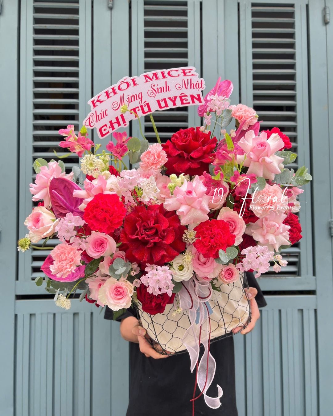 Giỏ Hoa Secret Bloom
