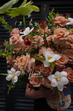 Giỏ hoa Dreamy Bloom nâu - trắng
