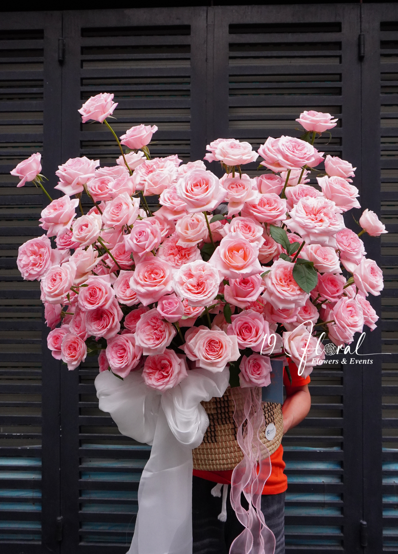 Giỏ hoa Pink Ohara Bloom