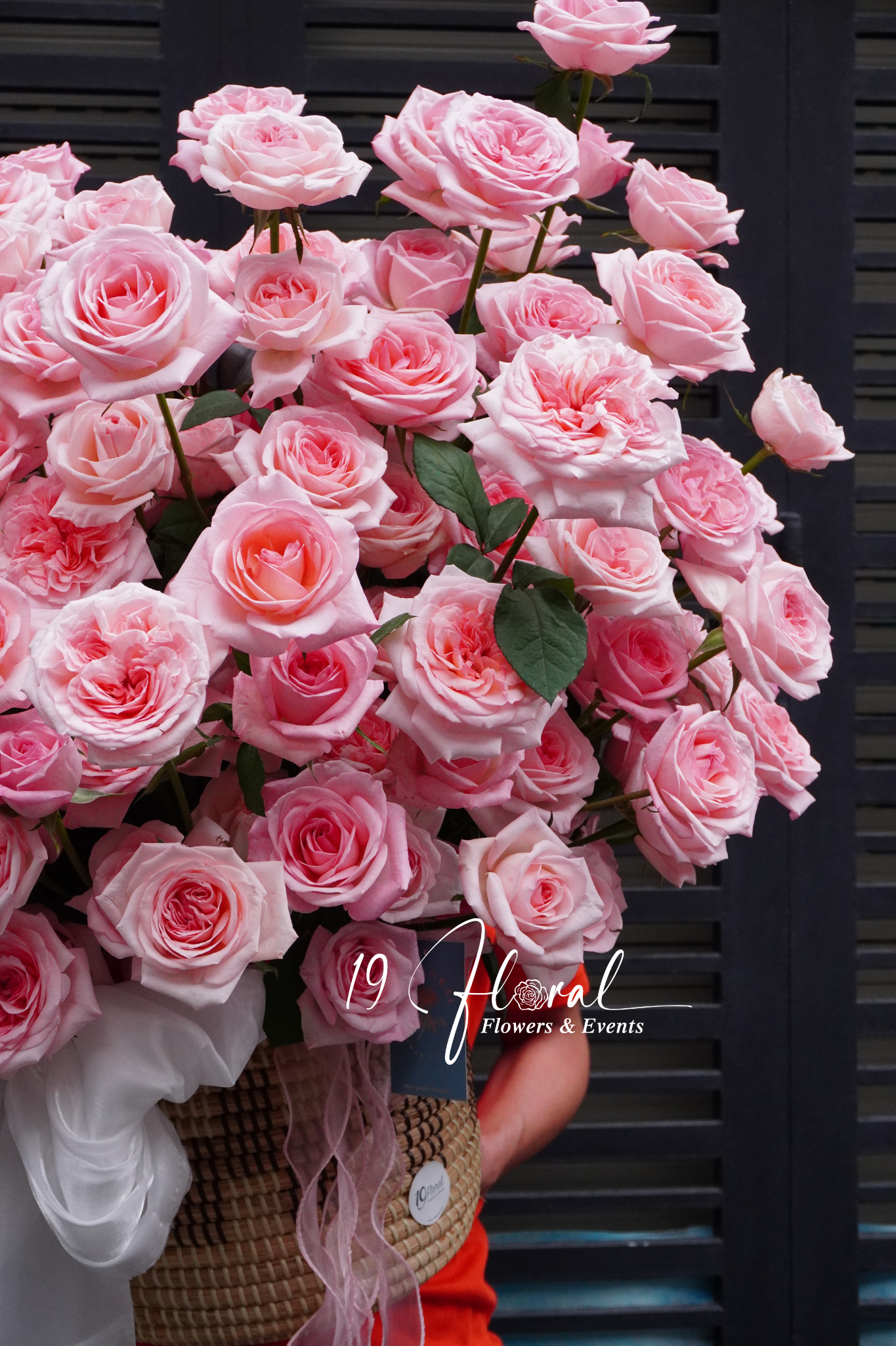 Giỏ hoa Pink Ohara Bloom