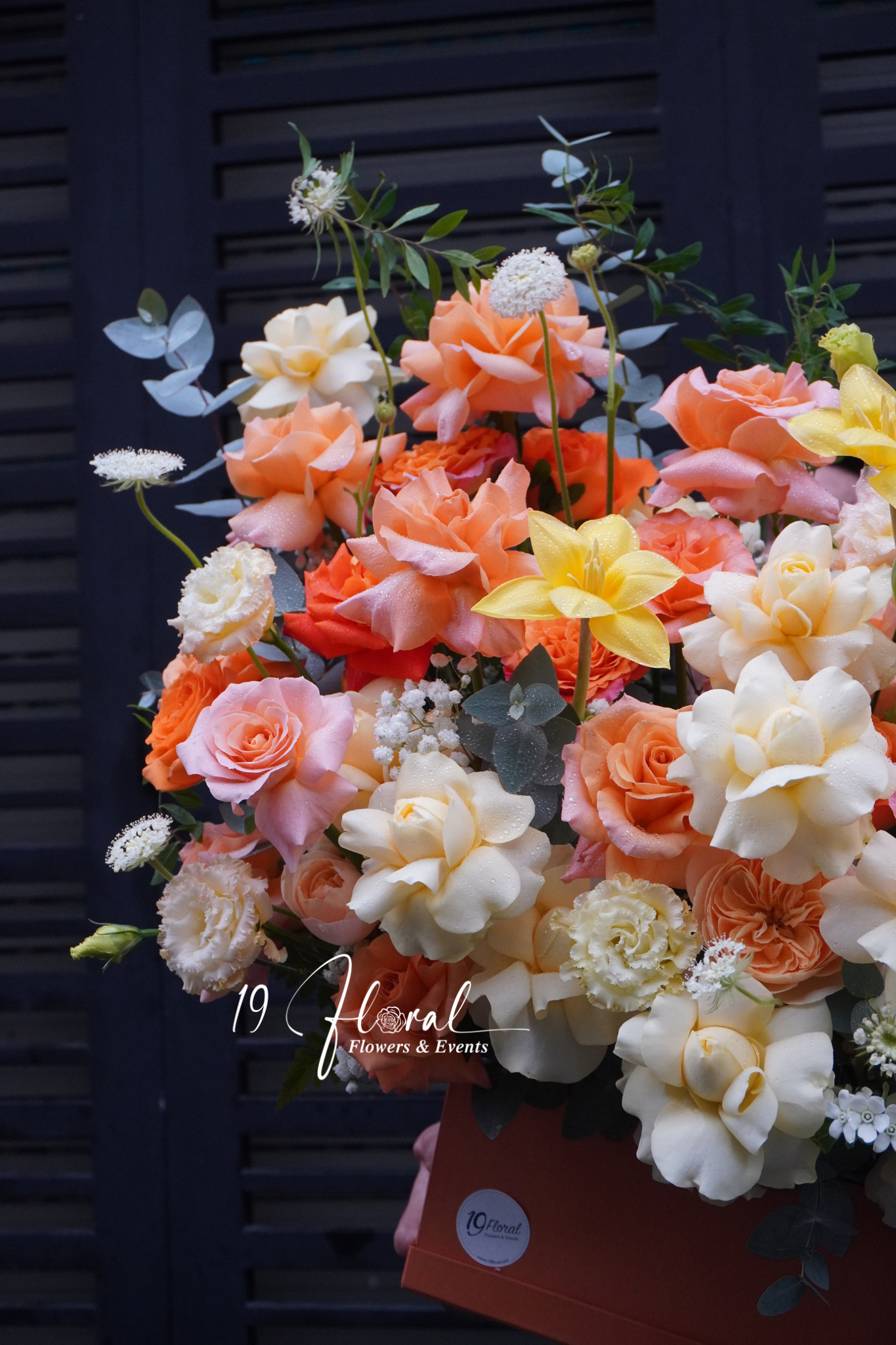 Hộp hoa Royal Bloom