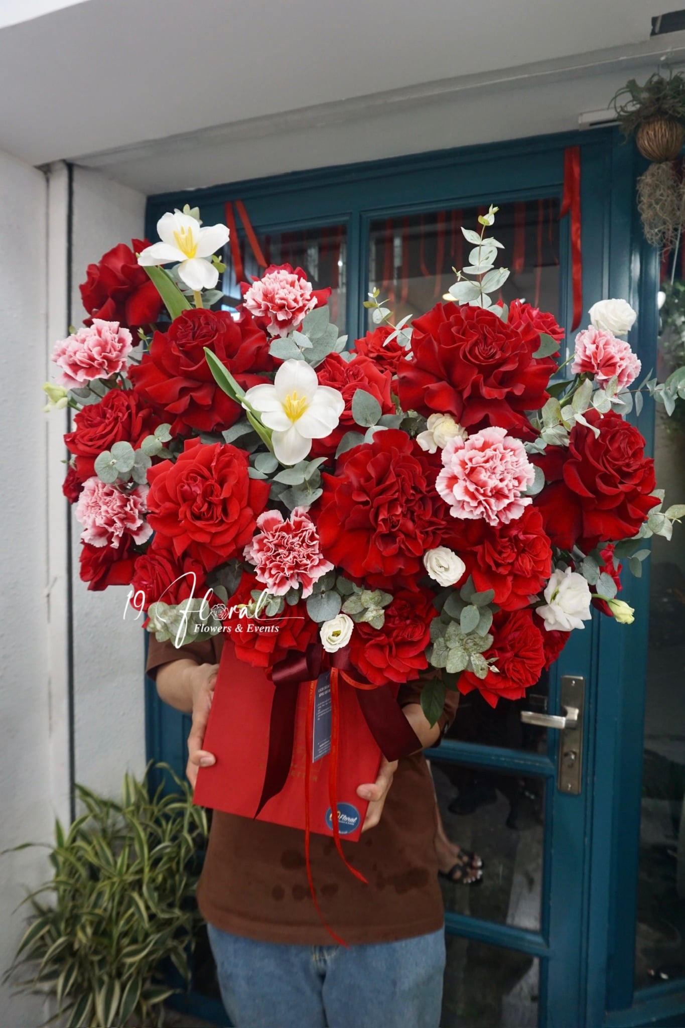 Hộp Hoa Love in Bloom