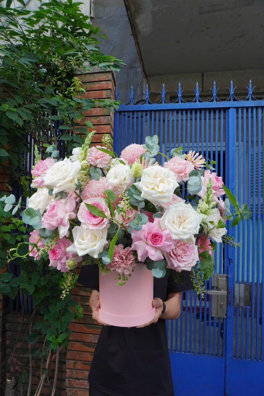 Hộp Hoa tone pastel - Blush Me Softly