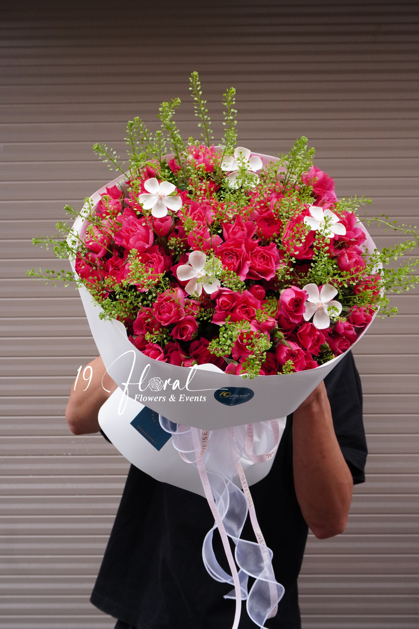 Bó hoa Sophie’s Blossom Bouquet