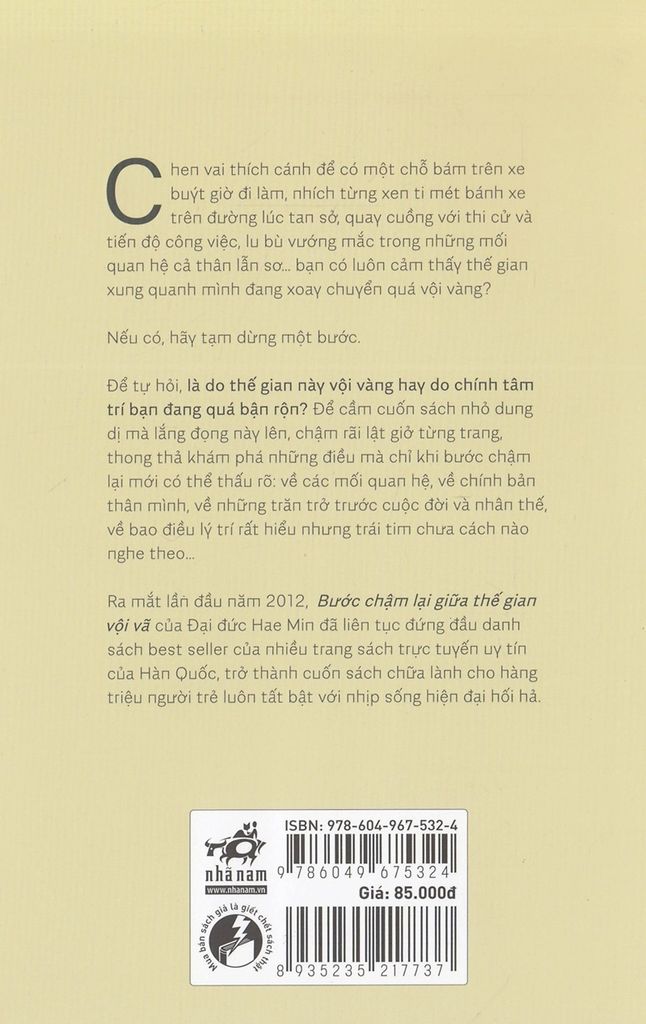 Bước Chậm Lại Giữa Thế Gian Vội Vã