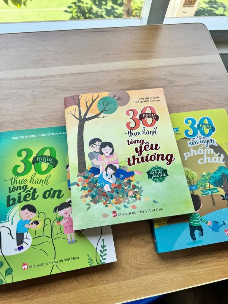 Combo 30 ngày giúp con thực hành Biết ơn-Yêu thương và rèn luyện Phẩm chất