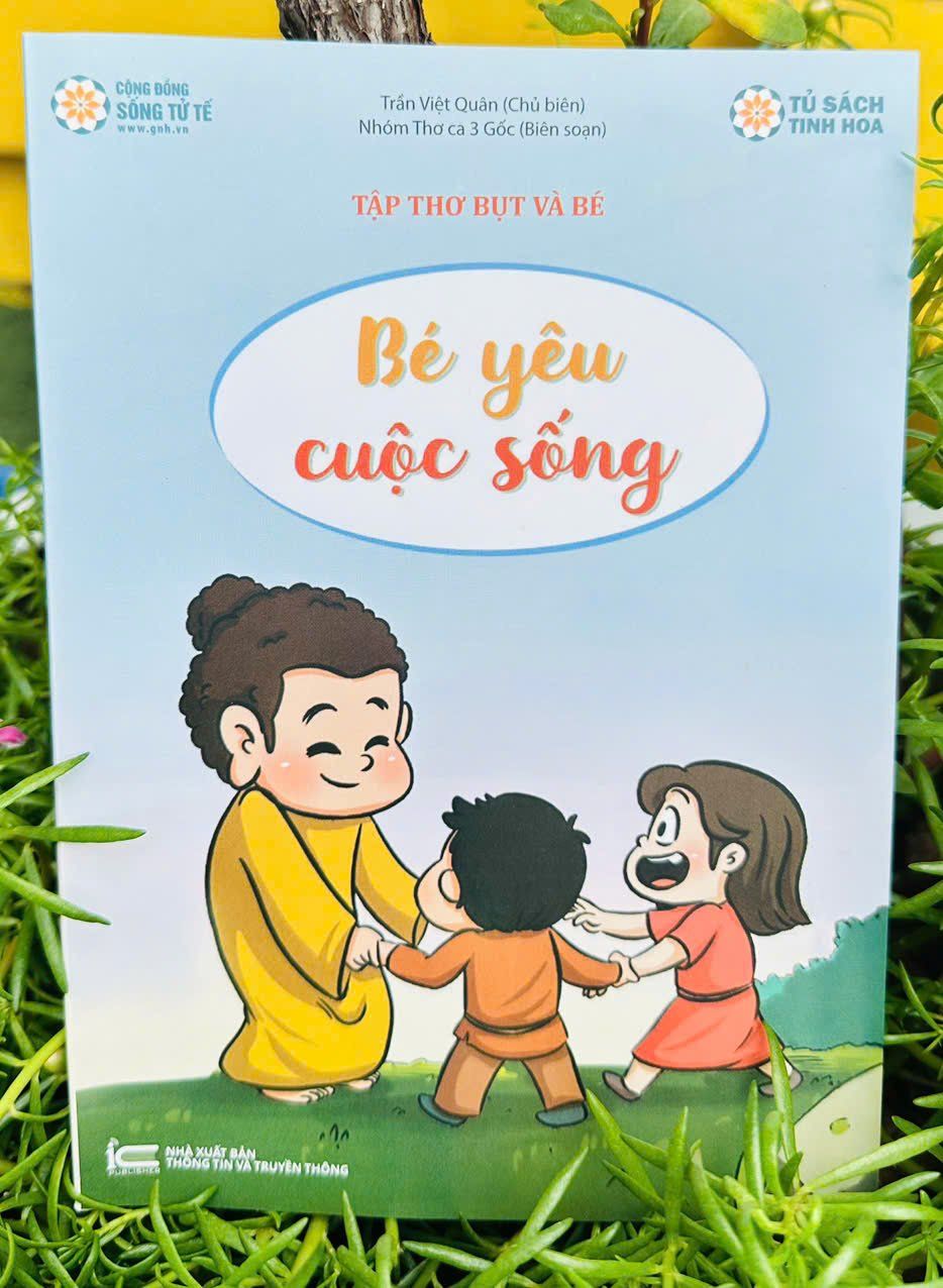  Thơ Bé Yêu Cuộc Sống 