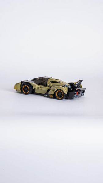 Bộ gạch lắp ghép xe mô hình thể thao V12 – Xe đua tốc độ cao màu vàng cát (City Racing Series)