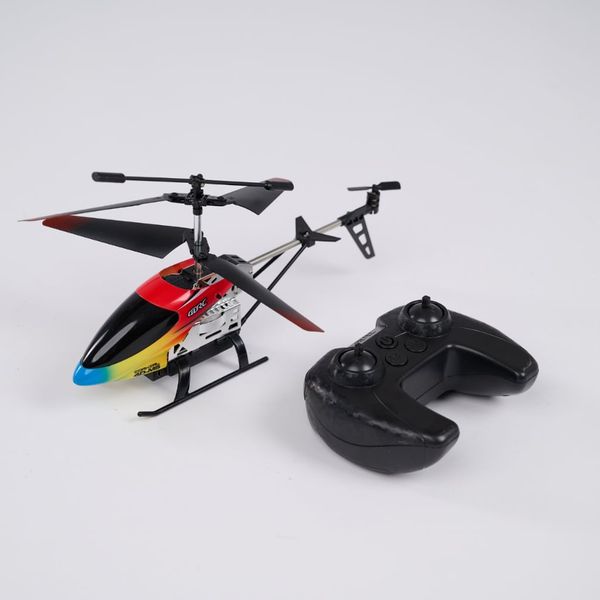 Đồ chơi máy bay trực thăng điều khiển từ xa grc 4d-m5 , kèm pin sạc