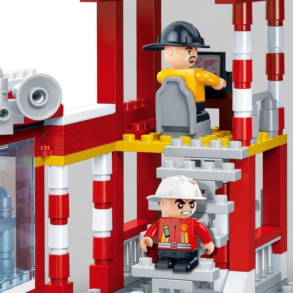 Đồ chơi lắp ráp Trạm cứu hỏa Fire Station BanBao 7102 (505 chi tiết)