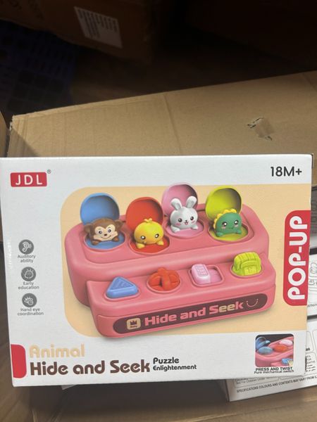 Đồ chơi cho bé hộp Ú Òa pop-up vận động tinh hide and seek - đồ chơi trẻ em rèn phản xạ cho bé