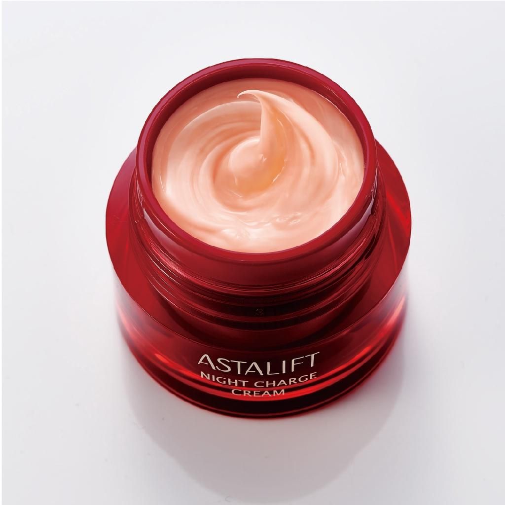 Kem Dưỡng Da Ban Đêm ASTALIFT Night Charge Cream Cung Cấp Ẩm, Hỗ Trợ Săn Chắc Da 30g 