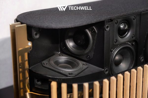 Loa BANG & OLUFSEN BEOSOUND THEATRE