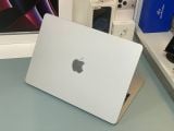  MacBook Air 2022 13 inch // M2 (8CPU-8GPU) | 8GB Ram | 256GB SSD // Màu sắc: Silver | Hình thức: 99+ 