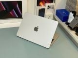  MacBook Air 2022 13 inch // M2 (8CPU-8GPU) | 8GB Ram | 256GB SSD // Màu sắc: Silver | Hình thức: 99 