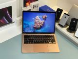  MacBook Air 2020 13 inch // M1 (8CPU-7GPU) | 8GB Ram | 256GB SSD // Màu sắc: Rose Gold | Hình thức: 98+ 