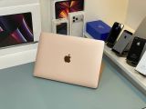  MacBook Air 2020 13 inch // M1 (8CPU-7GPU) | 8GB Ram | 256GB SSD // Màu sắc: Rose Gold | Hình thức: 98+ 