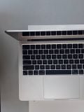 MacBook Air 2022 13 inch // M2 (8CPU-8GPU) | 8GB Ram | 256GB SSD // Màu sắc: Silver | Hình thức: 99