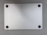 MacBook Air 2022 13 inch // M2 (8CPU-8GPU) | 8GB Ram | 256GB SSD // Màu sắc: Silver | Hình thức: 99