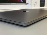  MacBook Pro 2020 13 inch // M1 8CPU 8GPU | 16GB Ram | 256GB SSD // Màu sắc: Gray | Hình thức: 99 
