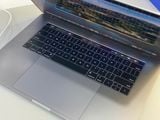 MacBook Pro 2017 15inch // Intel Core i7 | 16GB RAM | 256GB SSD // Màu sắc : Gray | Hình thức: 98+ 