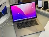  MacBook Pro 2017 15inch // Intel Core i7 | 16GB RAM | 256GB SSD // Màu sắc : Gray | Hình thức: 98- 