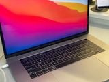  MacBook Pro 2017 15inch // Intel Core i7 | 16GB RAM | 256GB SSD // Màu sắc : Gray | Hình thức: 98- 