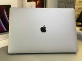  MacBook Pro 2019 16inch // Intel Core i7 | 32GB RAM | 512GB SSD // Màu sắc: Gray | Hình thức: 99 