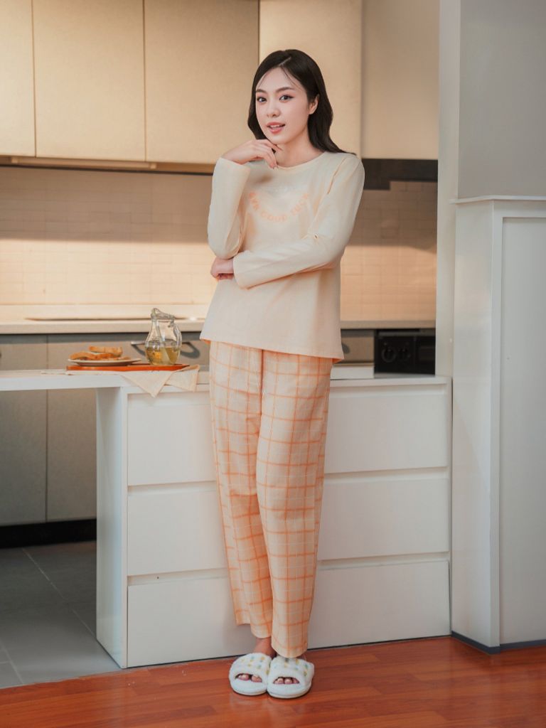 Bộ đồ mặc nhà Cotton quần dài tay dài  -  1MNCT24251D