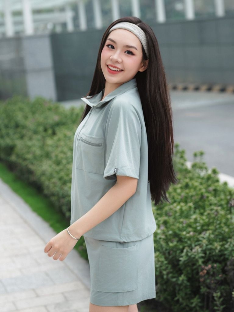Bộ gió quần ngắn tay ngắn  -  1MNGO25056C