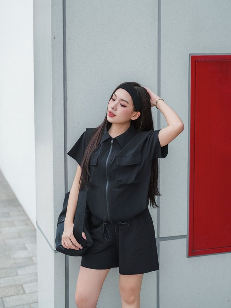 Bộ gió quần ngắn tay ngắn  -  1MNGO25057K