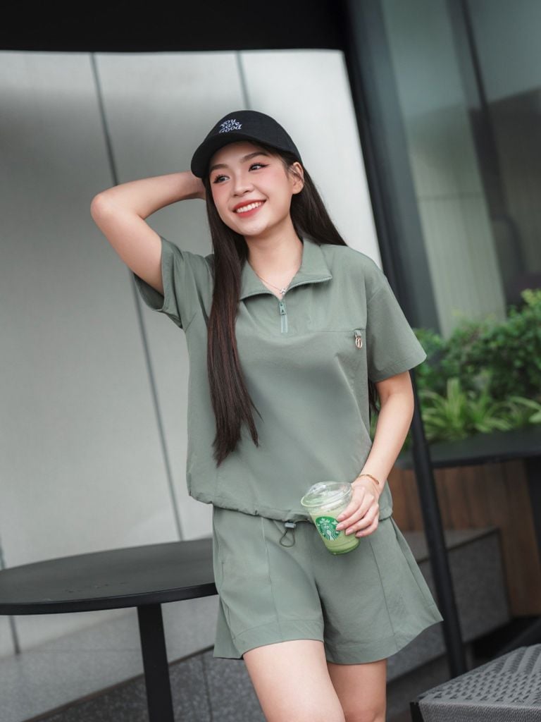 Bộ gió quần ngắn tay ngắn  -  1MNGO25058C