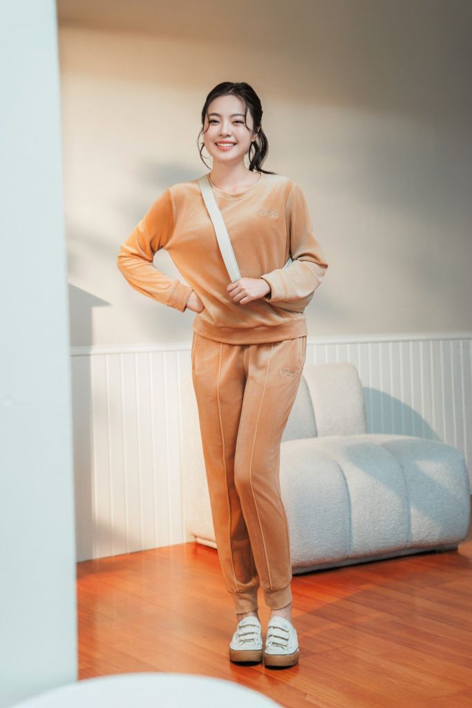 Bộ nhung quần dài  -  1MNNH24235D