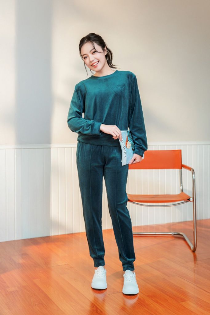 Bộ nhung quần dài  -  1MNNH24235D