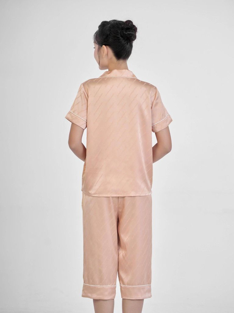 Bộ đồ ngủ Pijama lụa satin quần lửng tay ngắn  -  1MNSA24121N