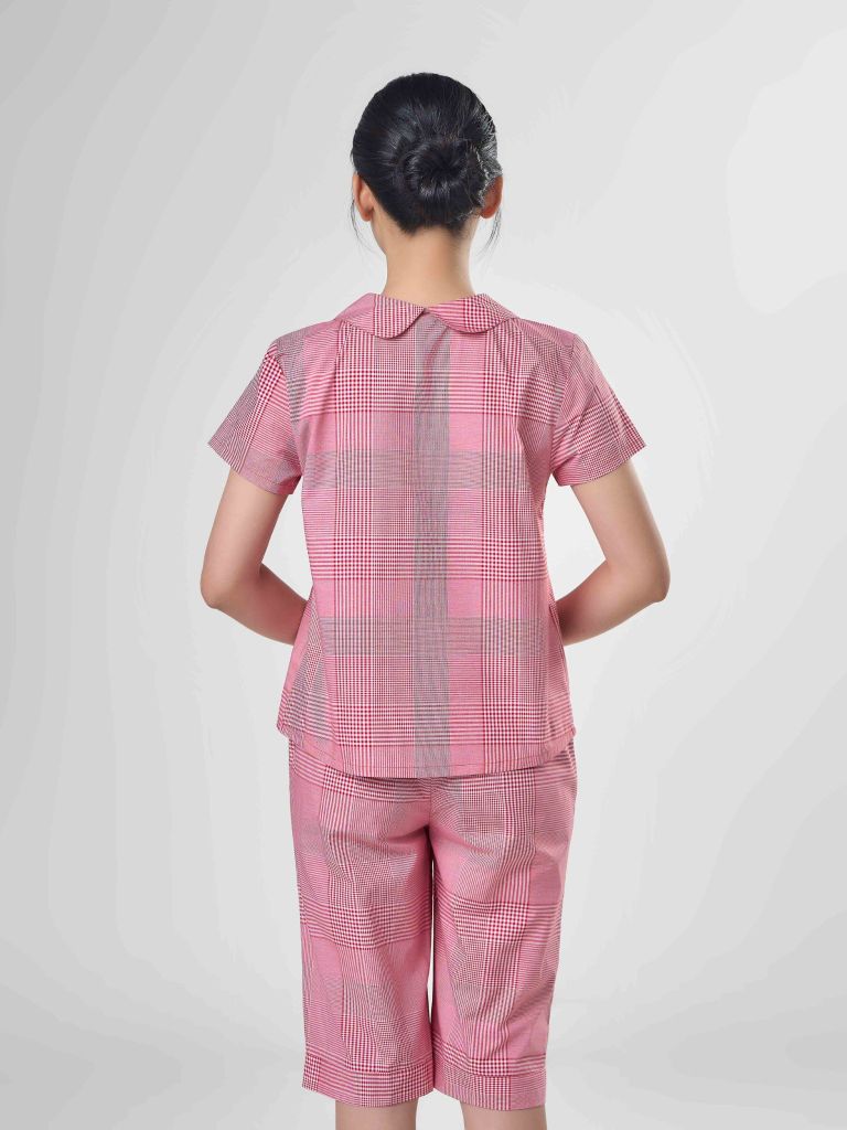 Bộ đồ mặc nhà Woven quần lửng tay ngắn  -  1MNWO24125N