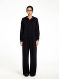  Bộ WINNY nỉ interlock quần dài tay dài màu đen 1CAPO25001D 