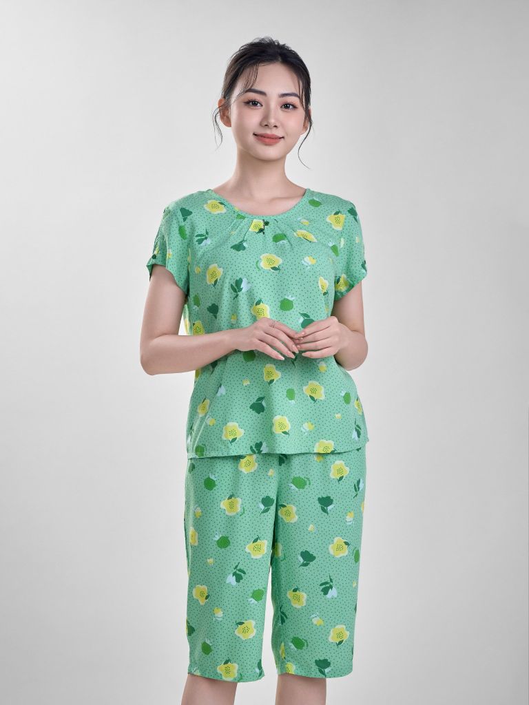 Bộ WONNER BY WINNY tole lanh quần lửng tay ngắn 2MNLA24020N