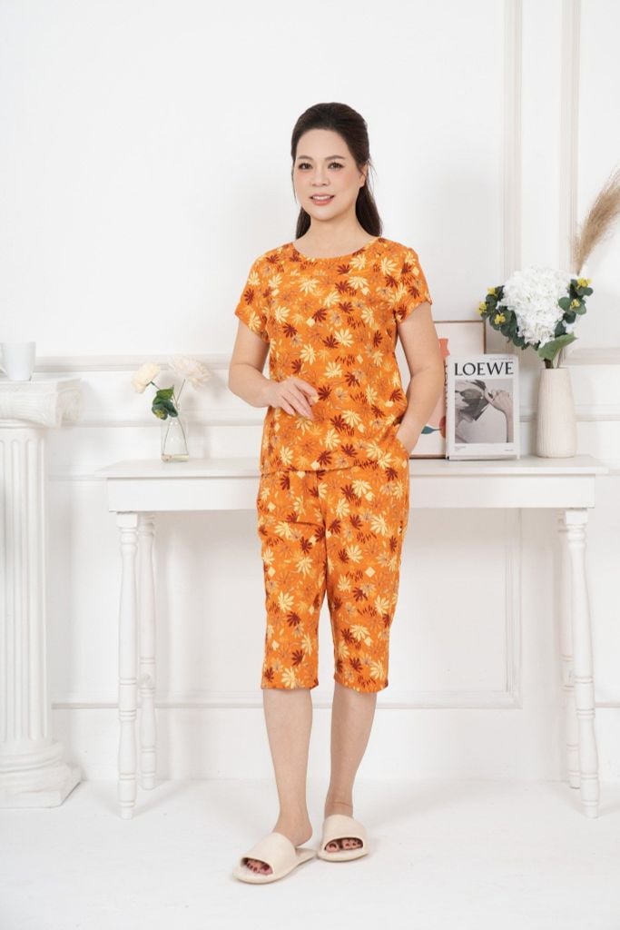 Bộ đồ mặc nhà trung niên Lanh quần lửng tay ngắn  -  2MNLA25020N