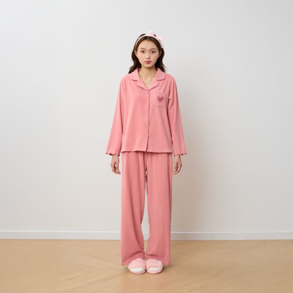 Bộ WINNY mặc nhà nỉ nhung quần dài tay dài màu hồng đậm 1MNNN25003D