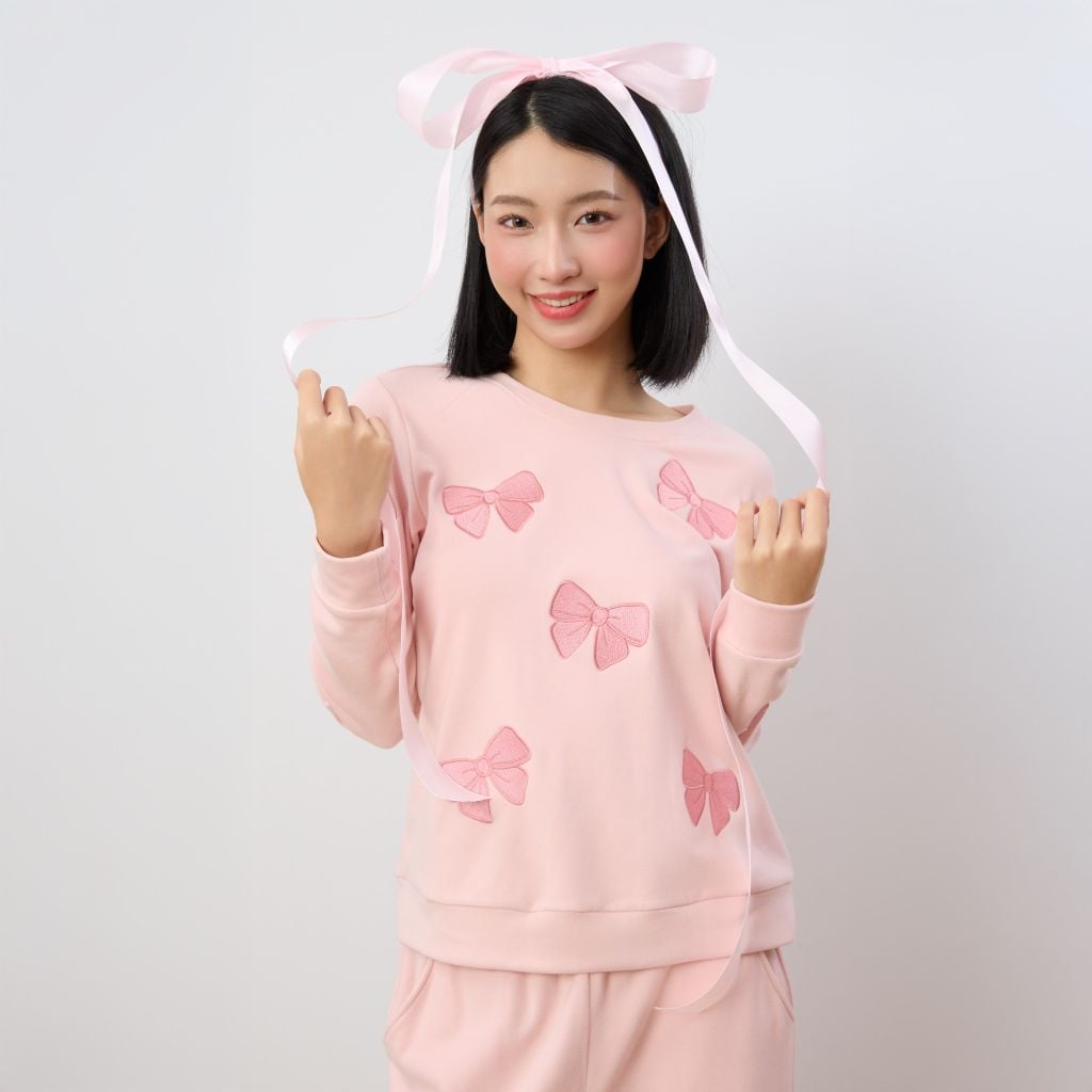 Bộ WINNY mặc nhà nỉ nhung quần dài tay dài màu hồng nhạt 1MNNN25006D