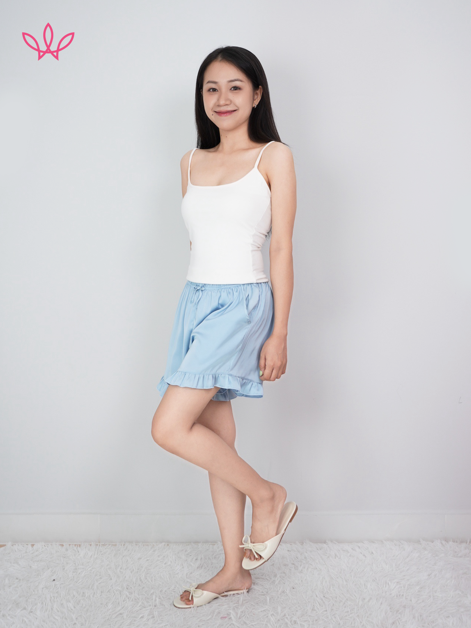Quần WINNY sateen ngắn 1HQSA26001N