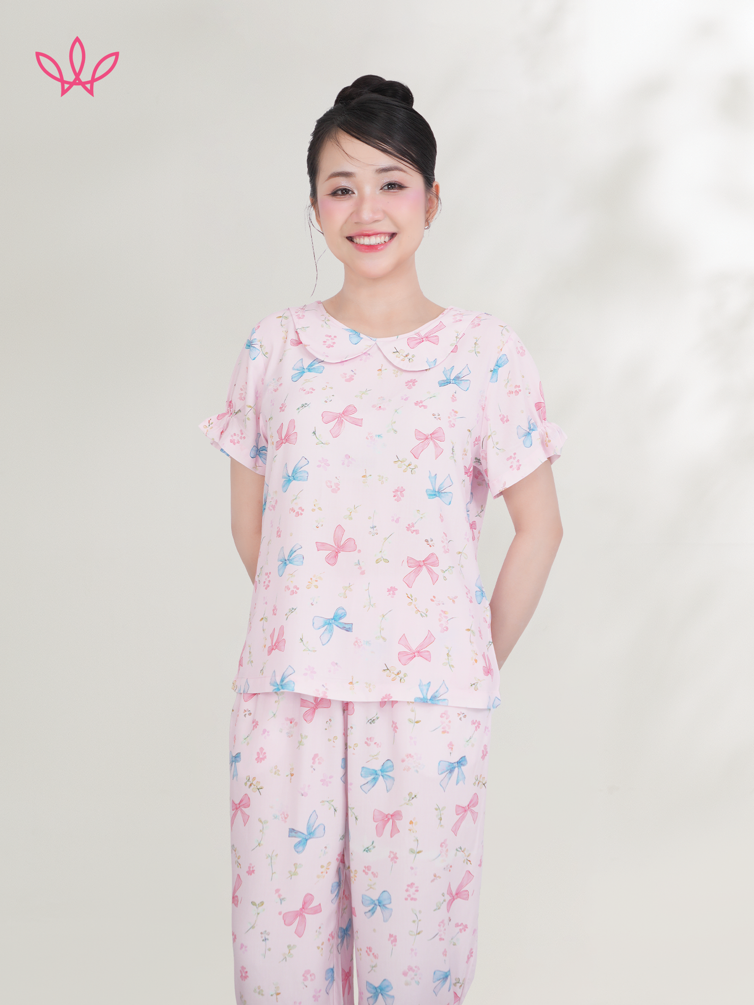 Bộ WONNER BY WINNY tole lanh quần lửng tay ngắn 2MNLA26020L