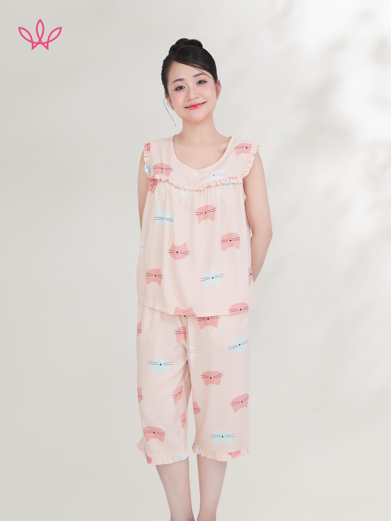 Bộ WONNER BY WINNY tole lanh quần lửng không tay 2MNLA26018L