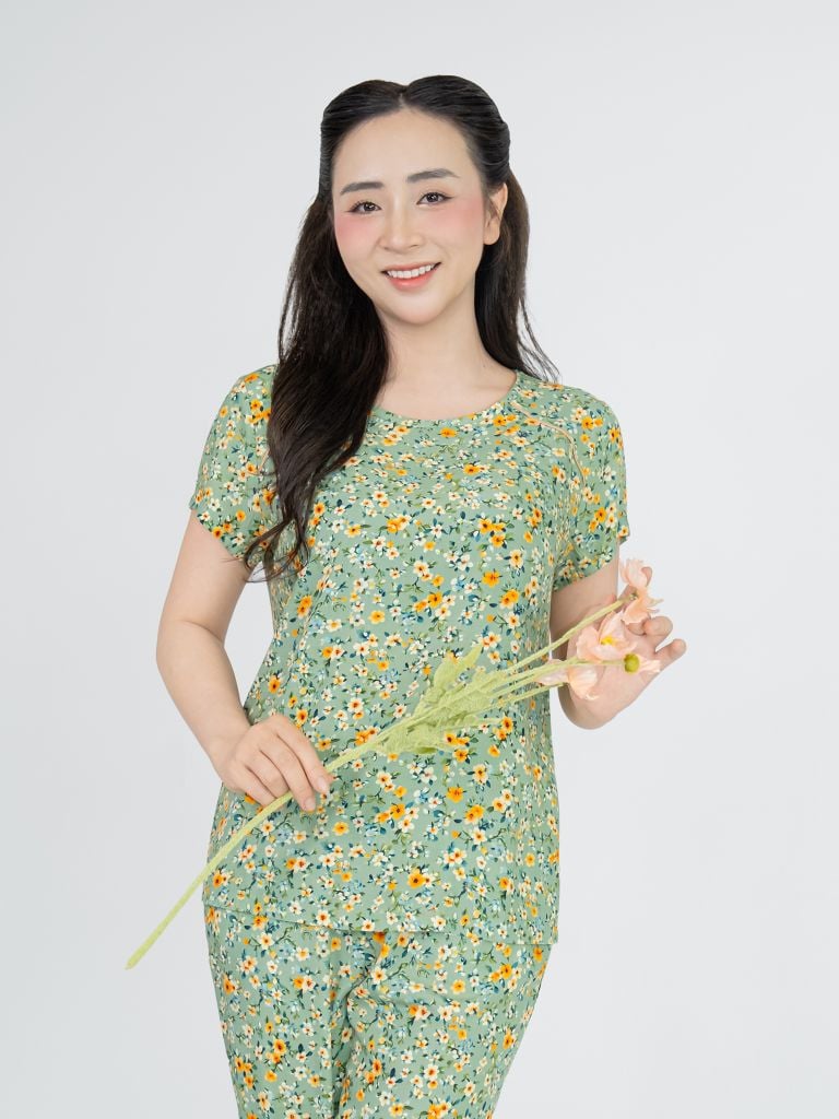 Bộ WONNER BY WINNY tole lanh quần dài tay ngắn 2MNLA25022D