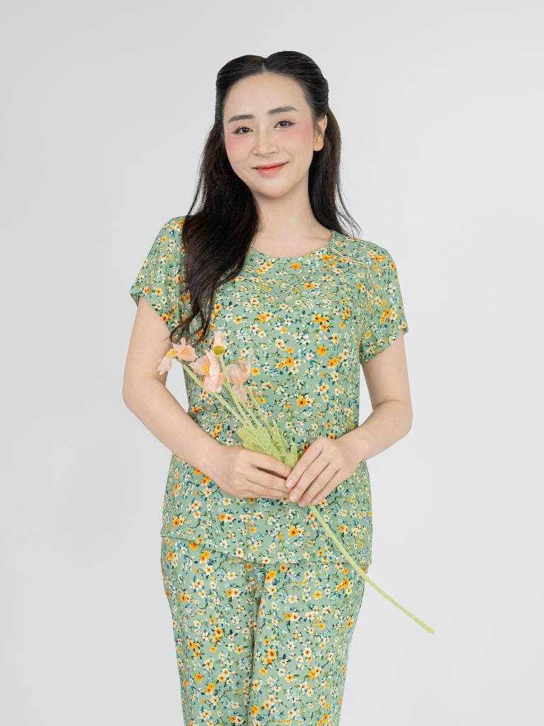 Bộ WONNER BY WINNY tole lanh quần dài tay ngắn 2MNLA25022D