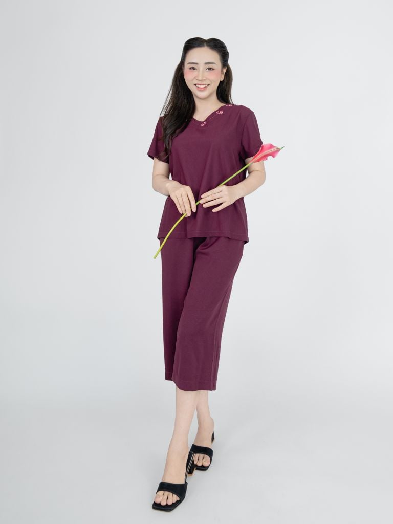 Bộ WONNER BY WINNY lụa gấm quần culottes tay ngắn 2MNLG26010C