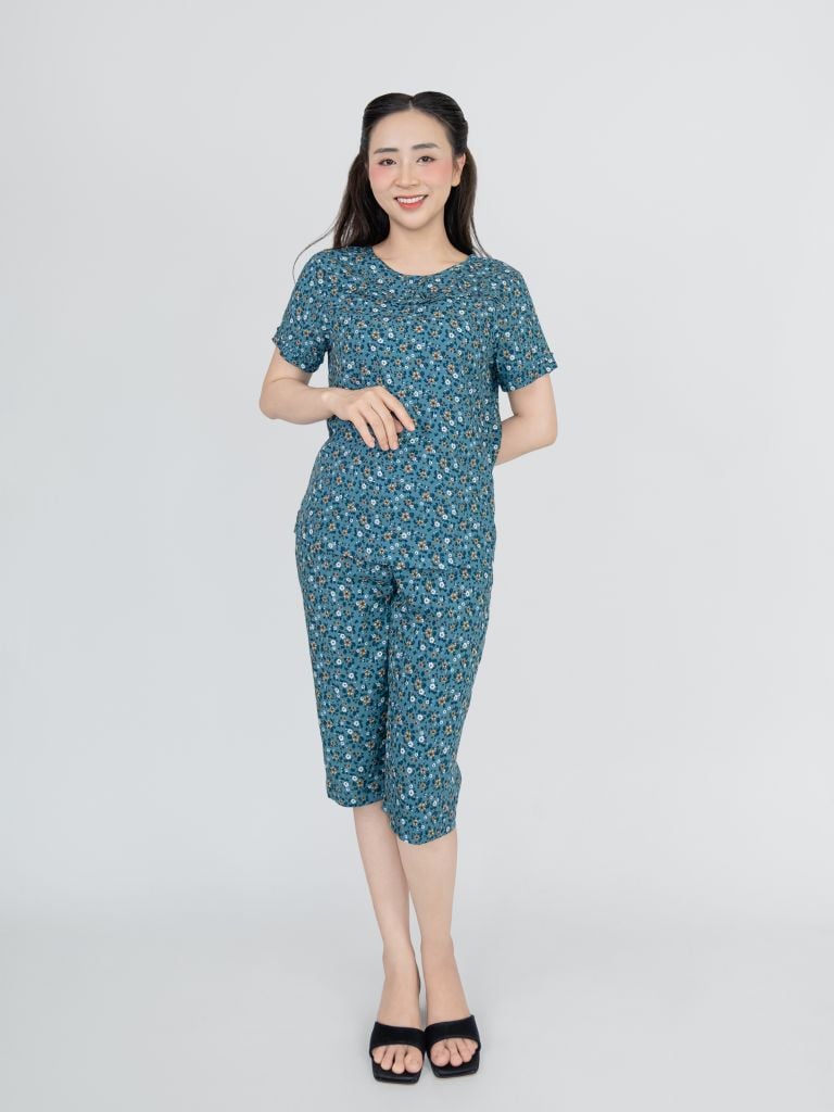 Bộ WONNER BY WINNY tole lanh quần lửng tay ngắn 2MNLA26022L